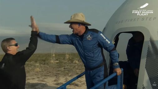 Історичний день: Джефф Безос успішно здійснив політ на ракеті New Shepard