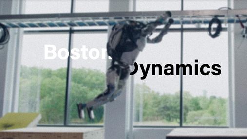 Падають як люди: роботи Boston Dynamics здолали смугу перешкод – відео