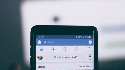 Facebook частично возобновил работу, как и WhatsApp и Instagram