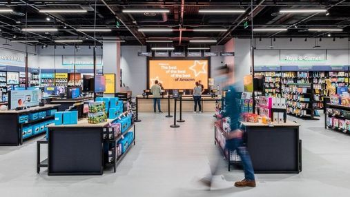 Компания Amazon открыла свой первый оффлайн-магазин в Европе