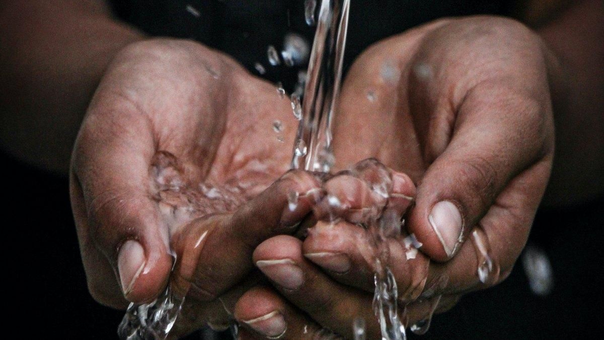 Новую финскую установку для опреснения морской воды уже тестируют в Кении: что известно Новую финскую установку для опреснения морской воды уже тестируют в Кении: что известно