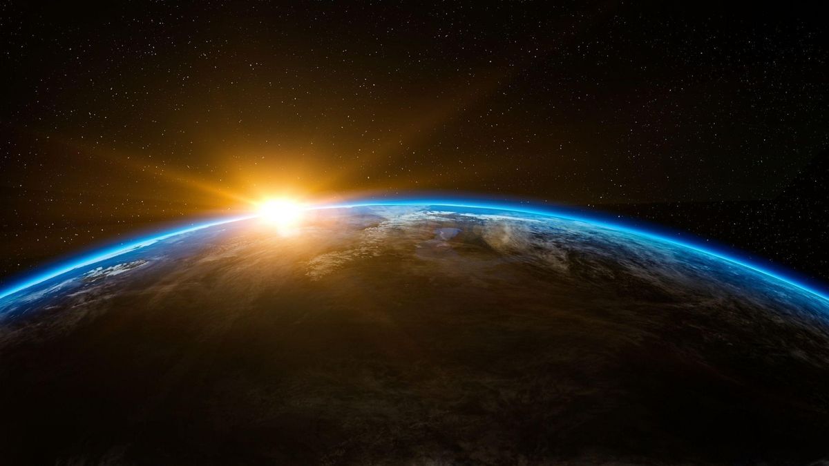 Космічна компанія Стіва Возняка складе детальну карту сміття на орбіті Землі - Новини технологій - Техно
