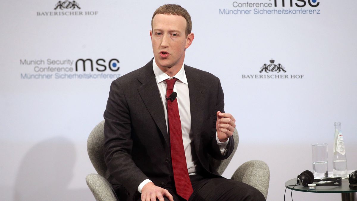 Цукерберг изменит название Facebook – что об этом известно 