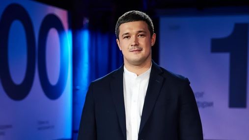 Михаил Федоров прокомментировал информацию о появлении фейкового приложения "Дия" Михаил Федоров прокомментировал информацию о появлении фейкового приложения "Дия"