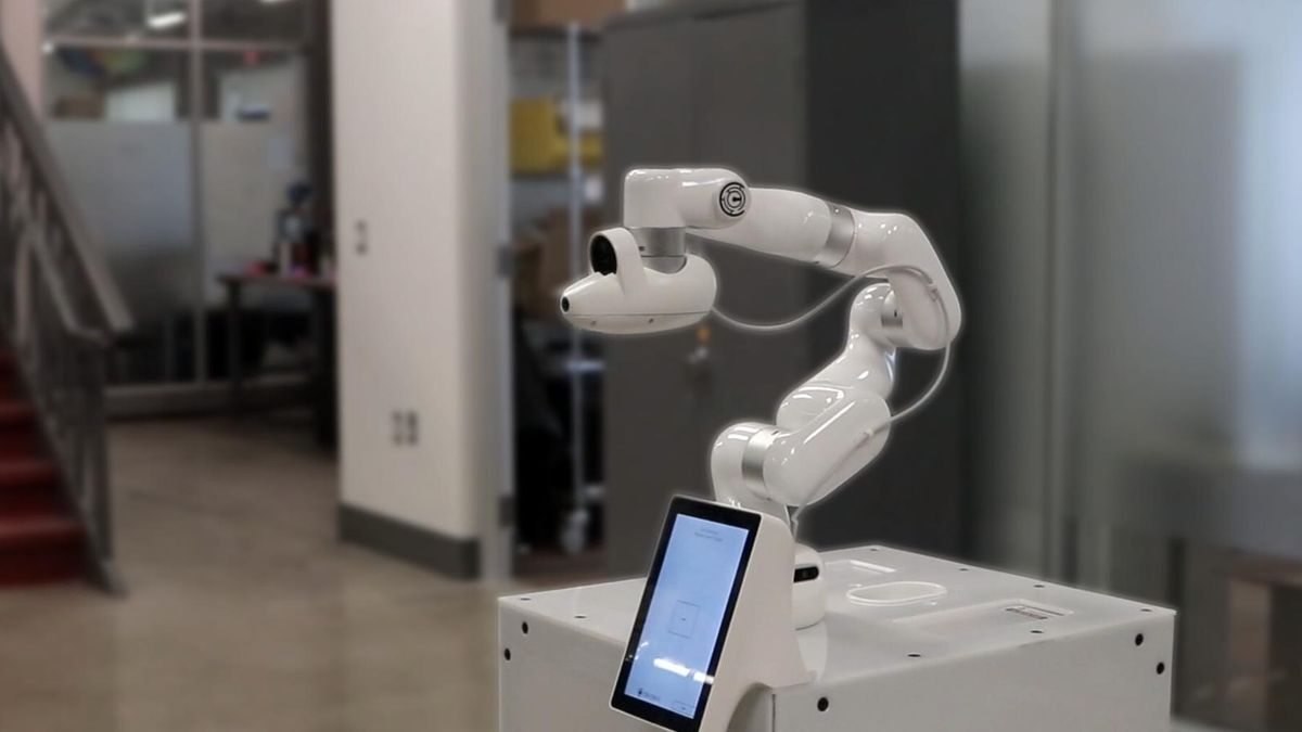 У Канаді створили робота, який робить щеплення без використання голок: як він працює - Новини технологій - Техно