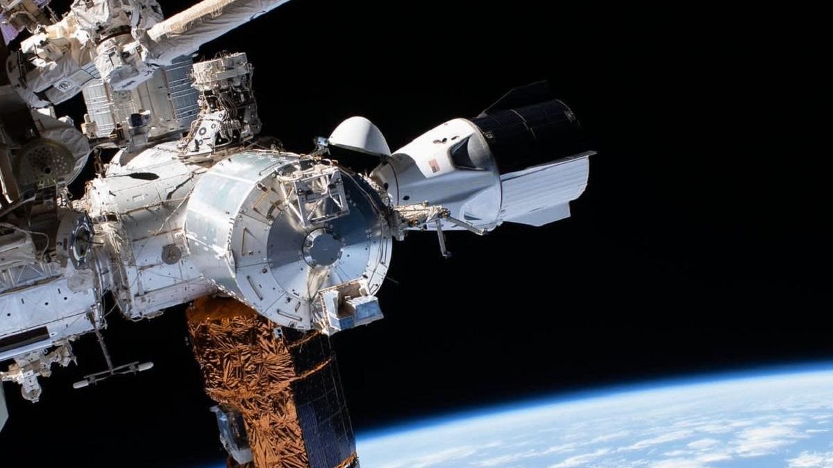 Як виглядатиме перша приватна комерційна експедиція на МКС: Axiom Space розкрила деталі - Новини технологій - Техно