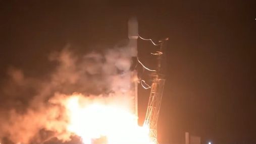 Збити астероїд: SpaceX успішно запустила апарат DART