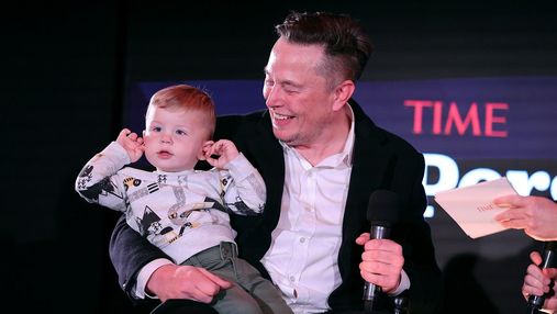 Самое милое вручения награды "Человек года": Илон Маск пришел на событие с младшим сыном