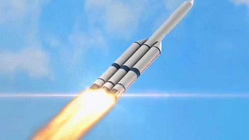 Ракета для пілотованого польоту до Місяця: коли Китай випробує її