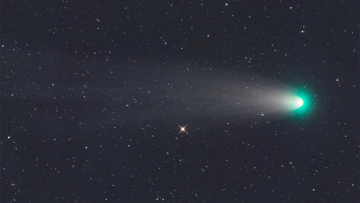 Чому "голови" комет зелені, а хвости – ні: нарешті відома відповідь - Новини технологій - Техно