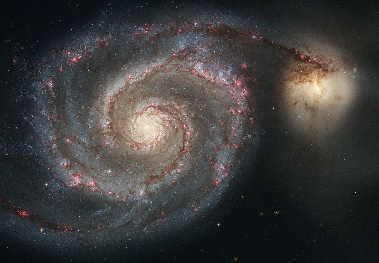 Как взаимодействие галактик влияет на образование новых звезд: исследование
