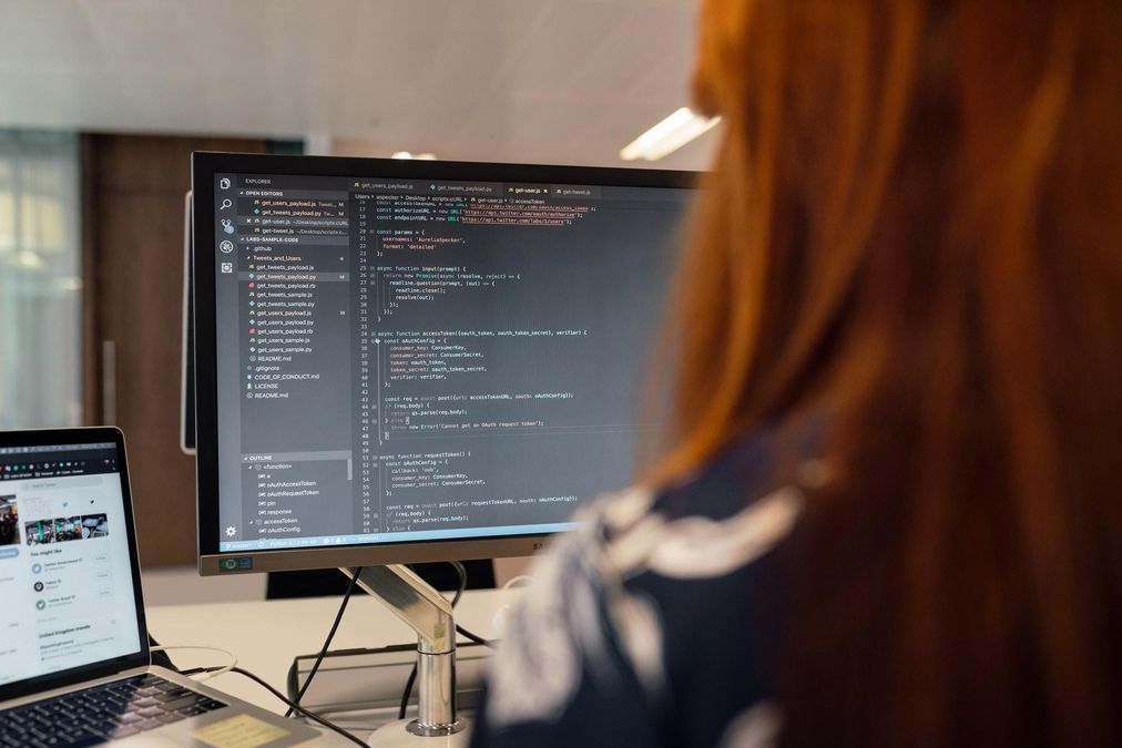 Новая нейросеть AlphaCode создает код с нуля и способна заменить программиста Новая нейросеть AlphaCode создает код с нуля и способна заменить программиста