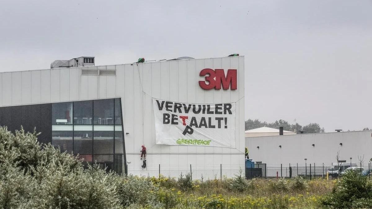 У Бельгії зупинили важливий для напівпровідникової промисловості завод - Техно