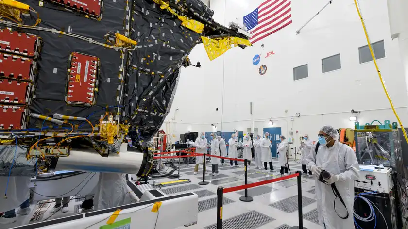 NASA показала аппарат Psyche, который отправится к самому дорогому астероиду - Техно