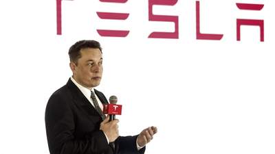 Илон Маск отчитался перед инвесторами о судьбе Cybertruck, дешевой Tesla и роботе-гуманоиде