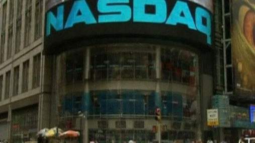 Акции Facebook включат в индекс NASDAQ-100