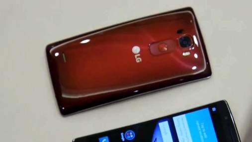 LG представила смартфон, який "загоює" подряпини
