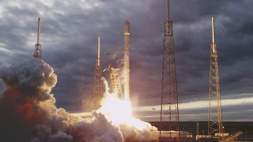 Ракета от SpaceX успешно вывела на орбиту новейшие спутники: видео