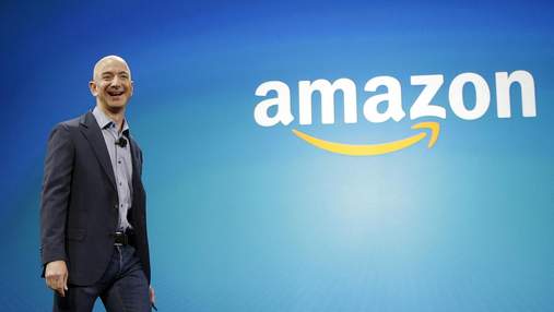 Сяяв від щастя: Джефф Безос був у захваті від логотипа Amazon і сказав кумедну фразу